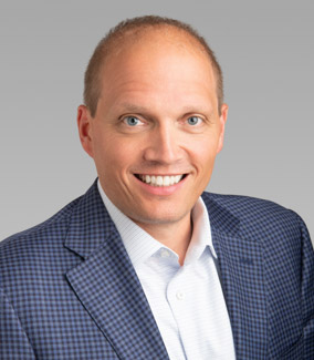 Color Photo of Chris Larson