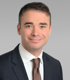 Color Photo of Ben Brezel