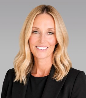 Color Photo of Sarah Barlup
