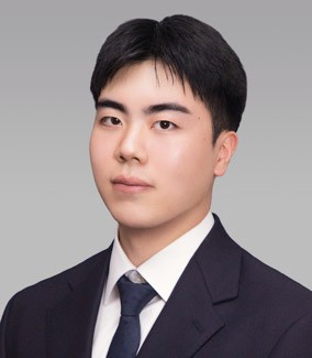 Color Photo of Sung-Jae Choung